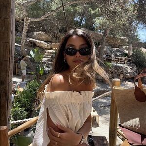 Off-Shoulder dress Athena